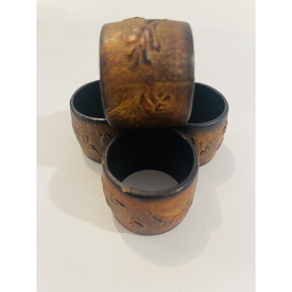 Vtg Wooden Napkin Rings Qty.4 Carved Leaves. Better Homes.